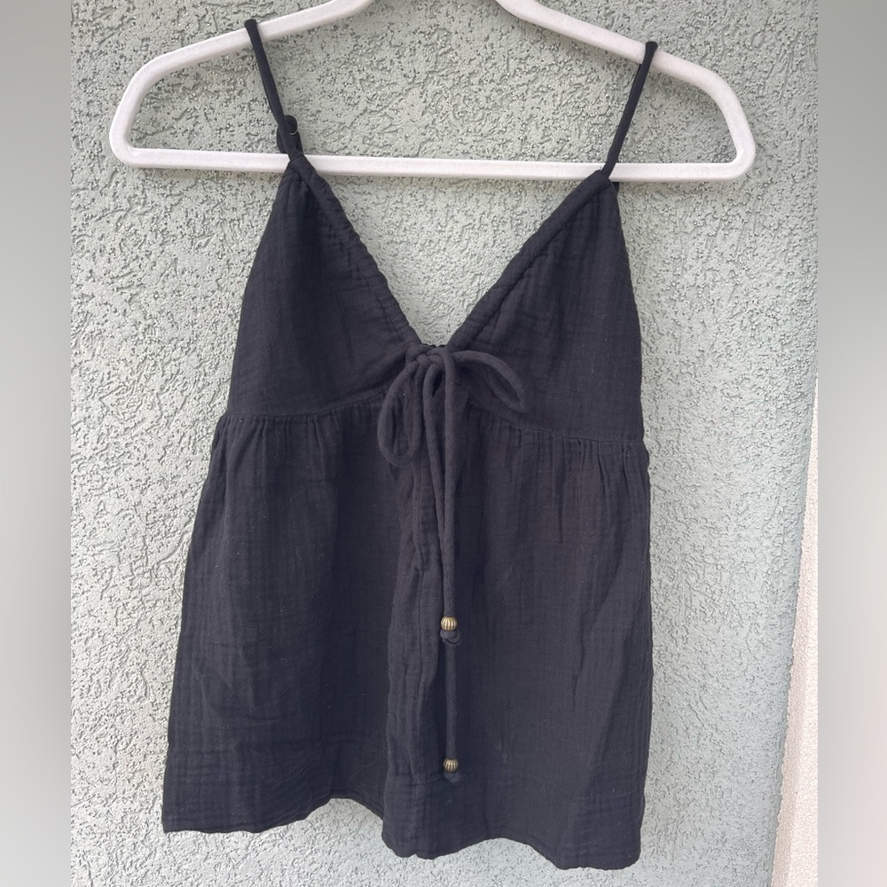 Sundays Black Tie-Front Sleeveless Top